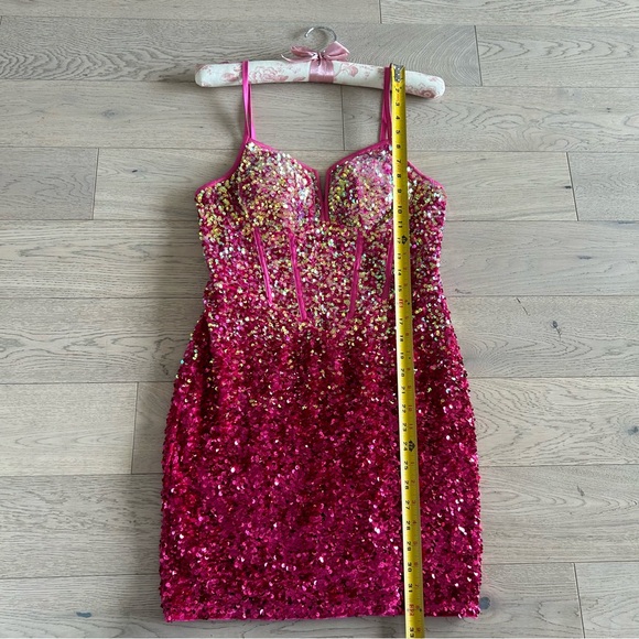 BANJUL PINK AND GOLD OMBRE SEQUIN DRESS Size Medium - Picture 8 of 9